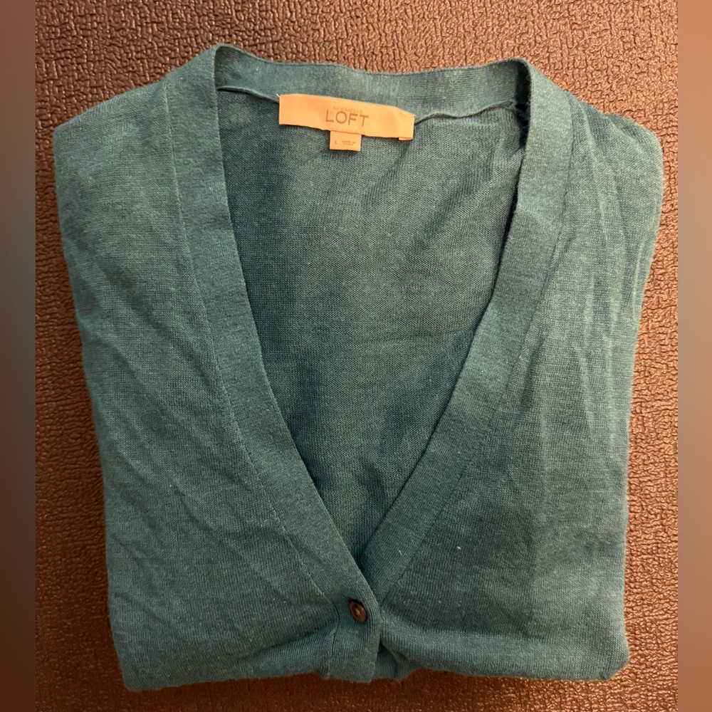 LOFT Women's Green Sweater